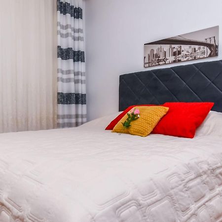 Apartments Tonka Donji Okrug  Kültér fotó