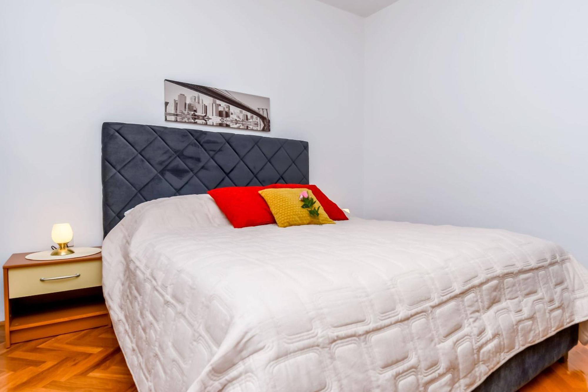 Apartments Tonka Donji Okrug  Kültér fotó