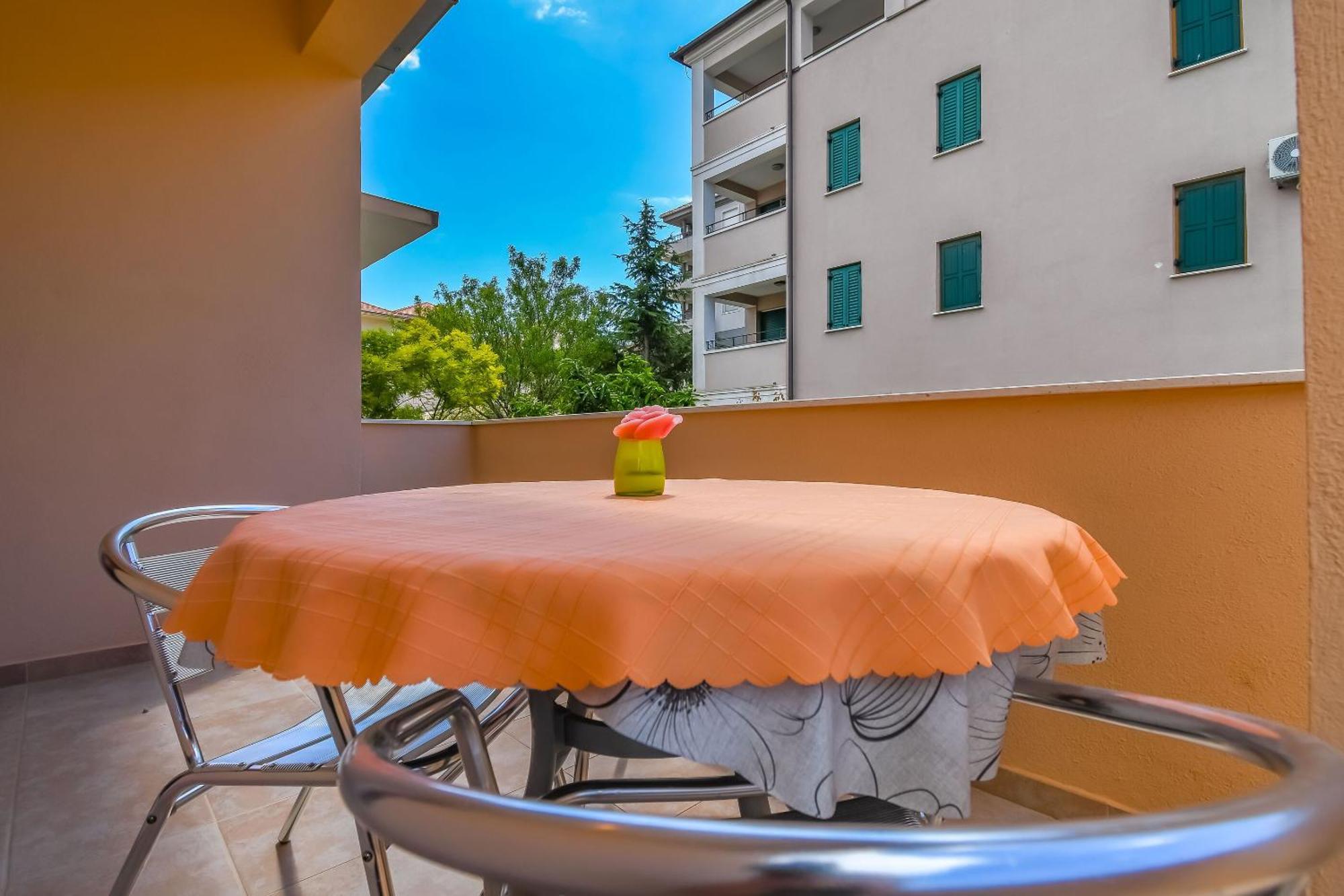 Apartments Tonka Donji Okrug  Kültér fotó