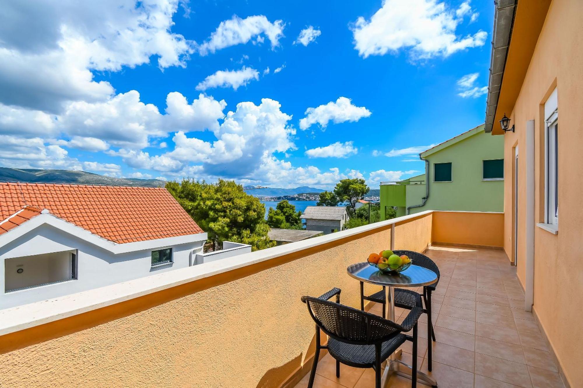 Apartments Tonka Donji Okrug  Kültér fotó