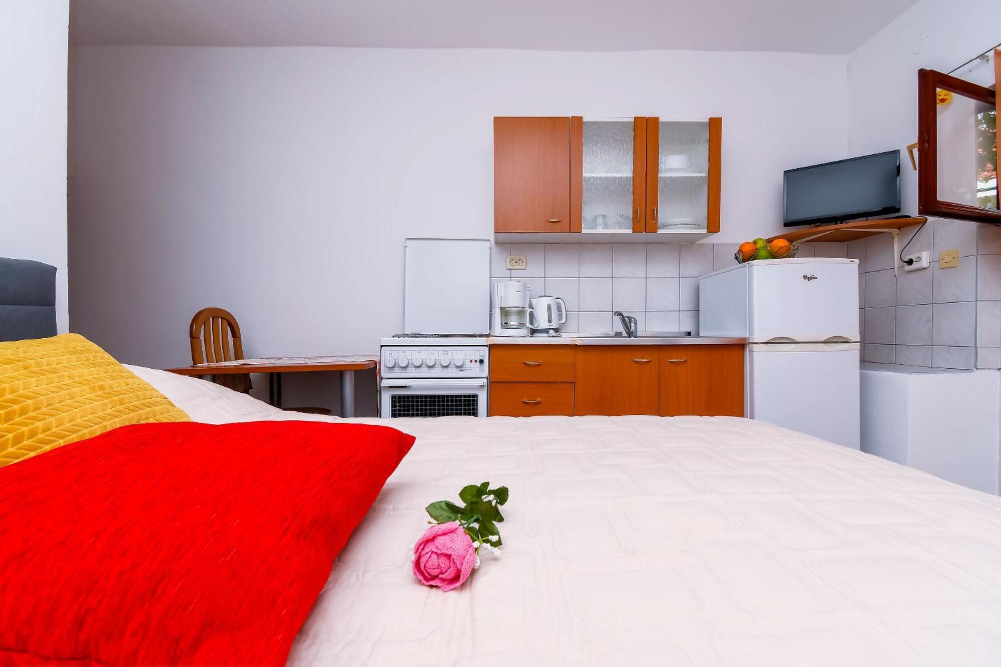 Apartments Tonka Donji Okrug  Kültér fotó