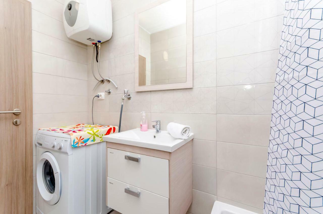Apartments Tonka Donji Okrug  Kültér fotó