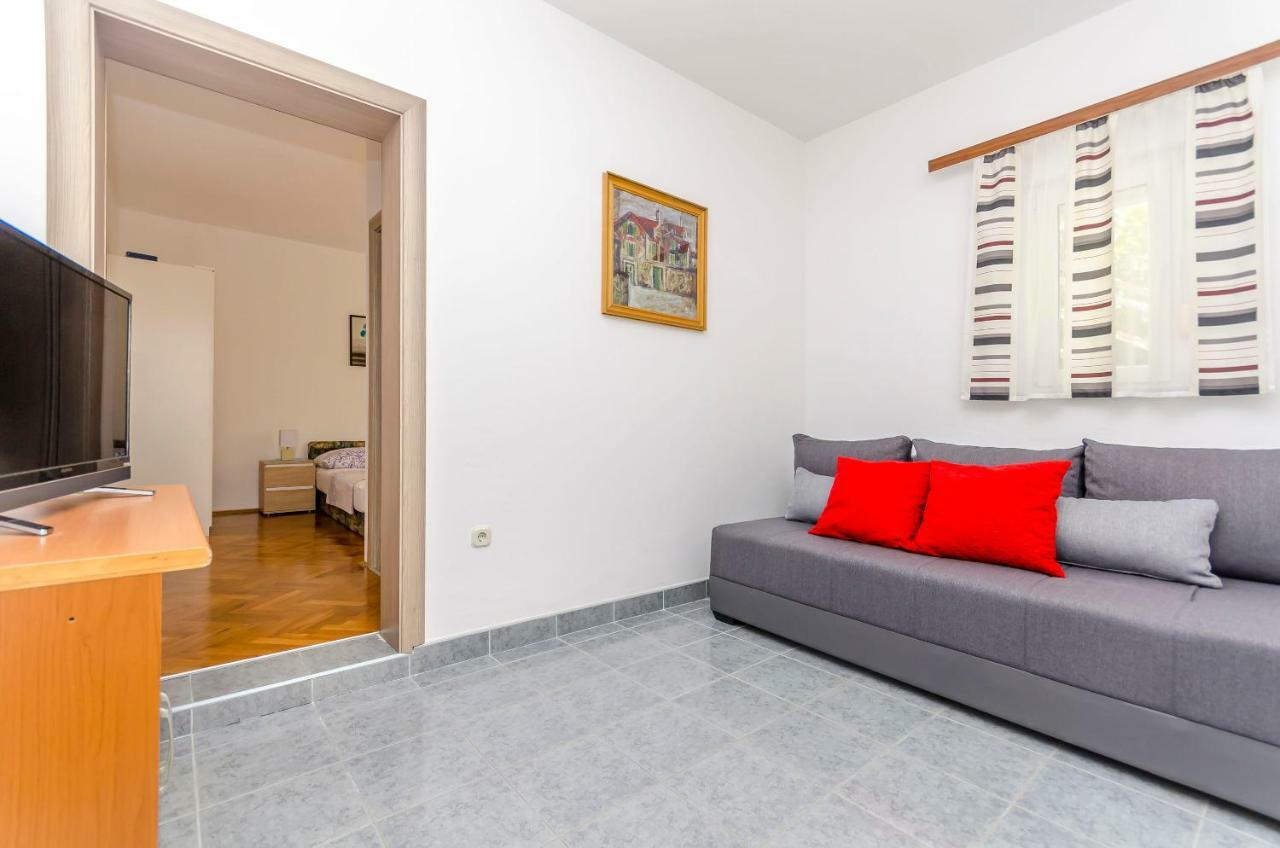Apartments Tonka Donji Okrug  Kültér fotó