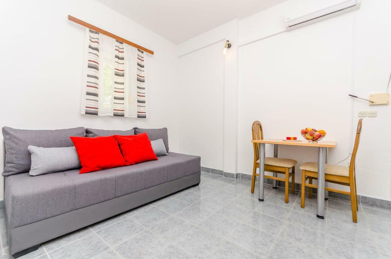 Apartments Tonka Donji Okrug  Kültér fotó