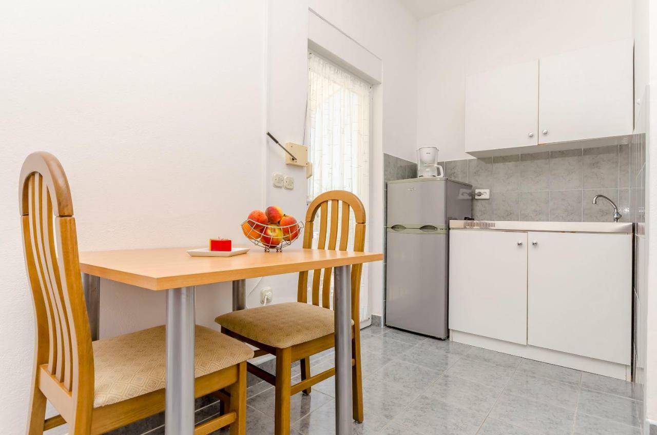 Apartments Tonka Donji Okrug  Kültér fotó