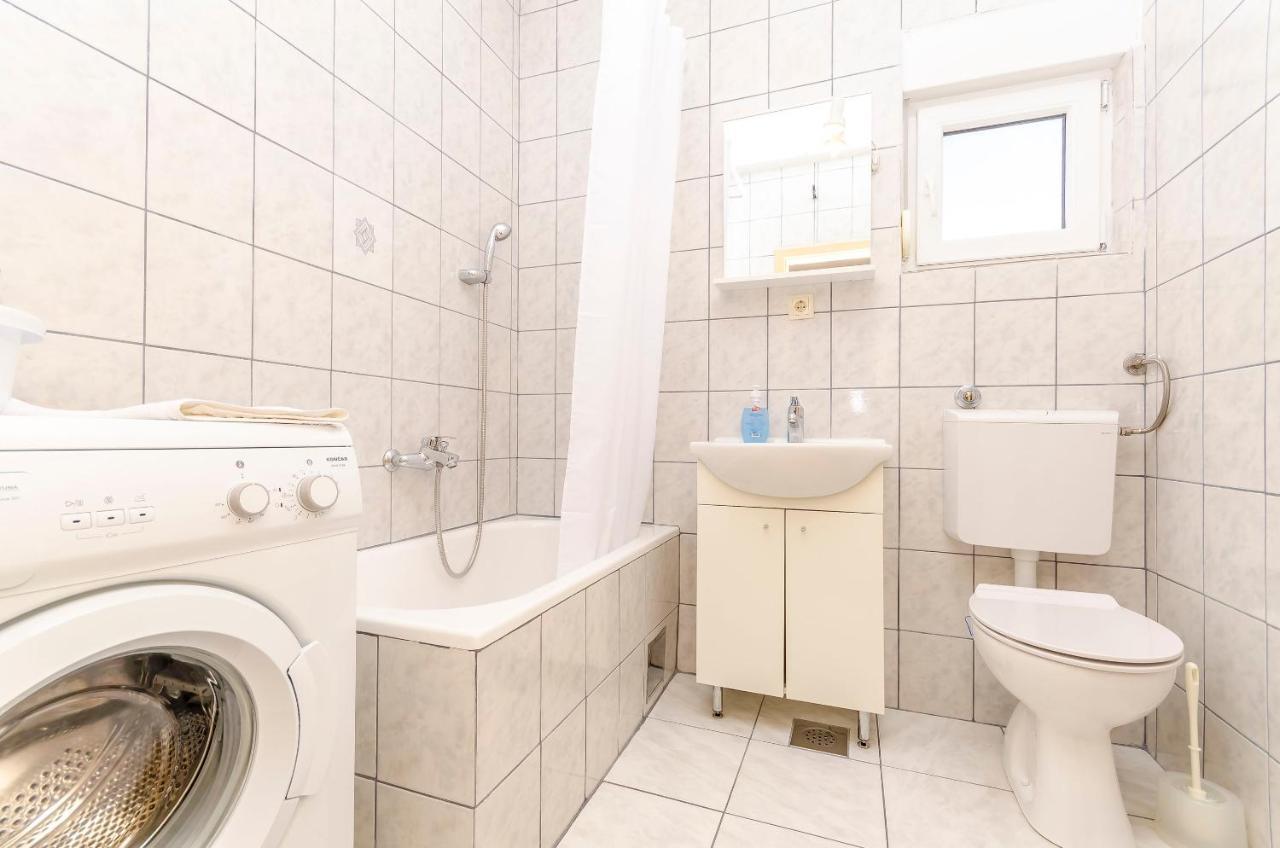 Apartments Tonka Donji Okrug  Kültér fotó